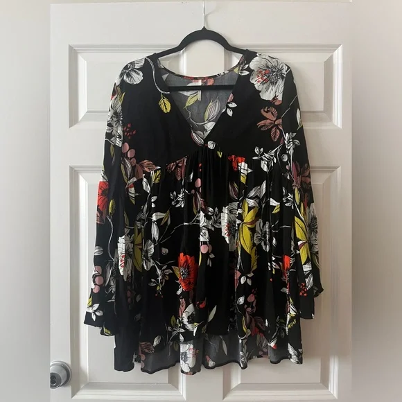 Free People Bella Print Floral Top - Picture 2 of 5